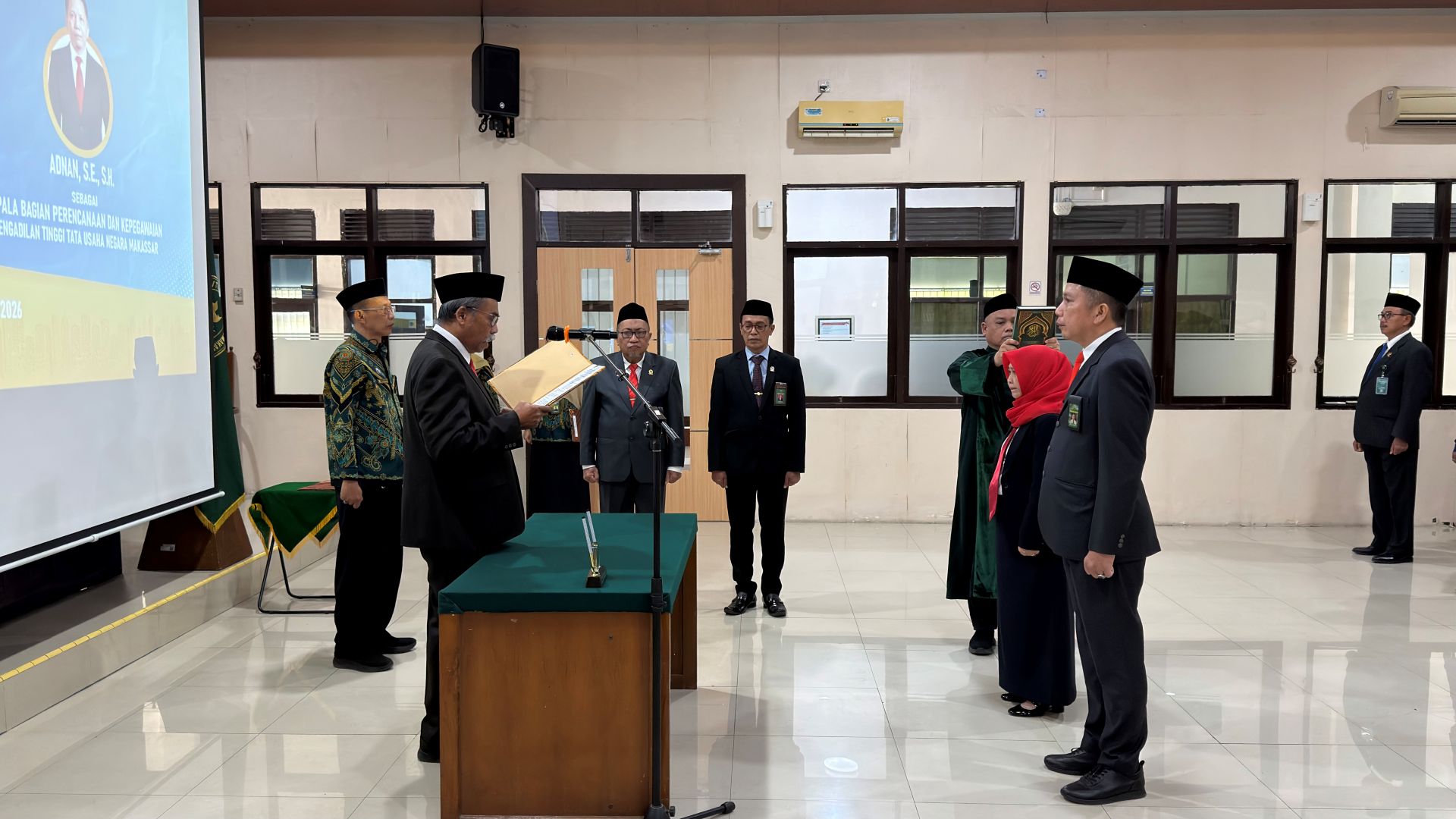 Pelantikan Kepala Bagian Umum dan Keuangan serta Kepala Bagian Perencanaan dan Kepegawaian