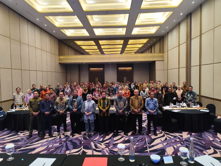 Rapat Koordinasi Progres Renovasi Gedung Kantor